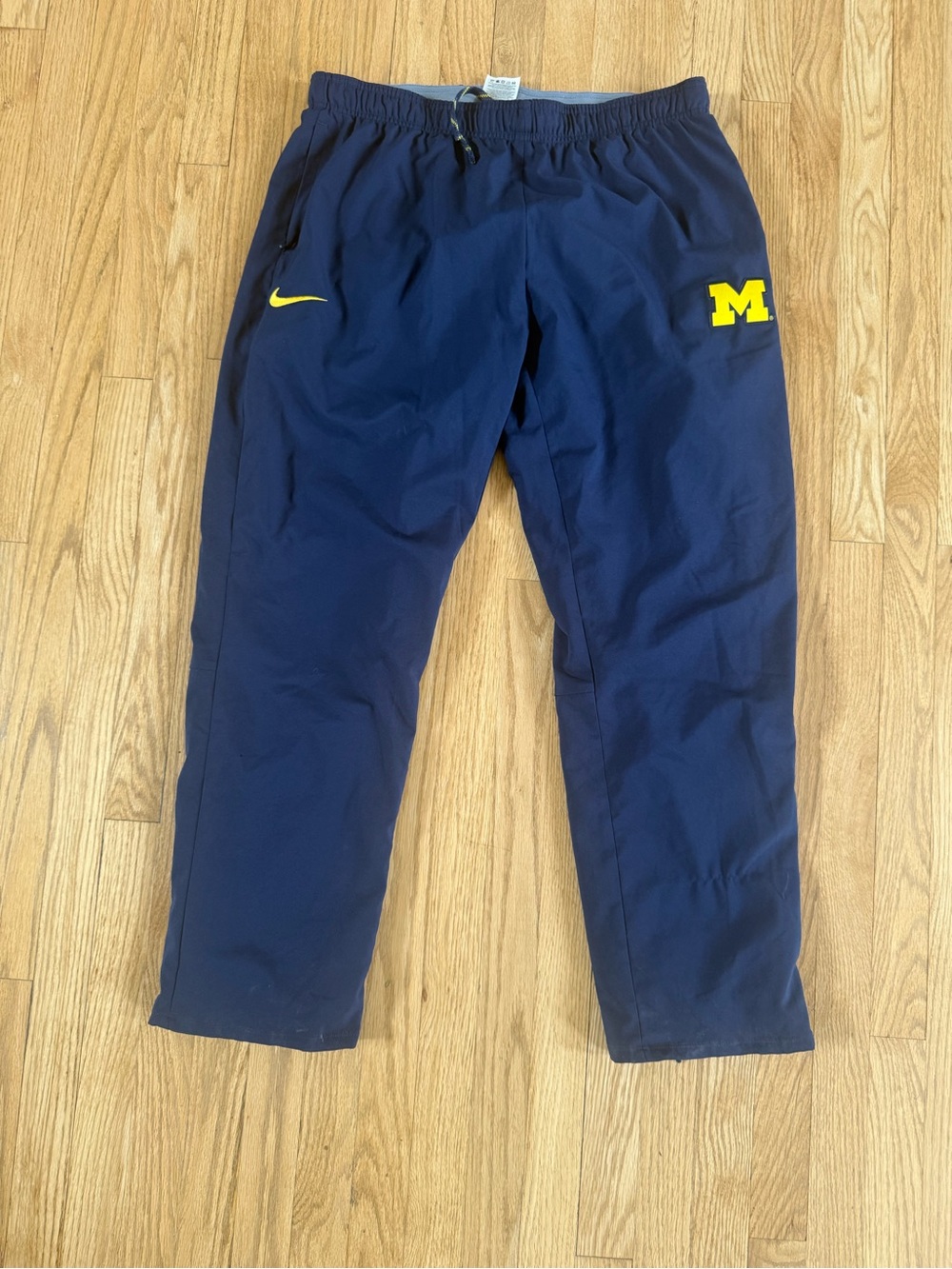 Nike Dri-Fit UofM Michigan Wolverines Athletic Gym Pants Men's Size XL